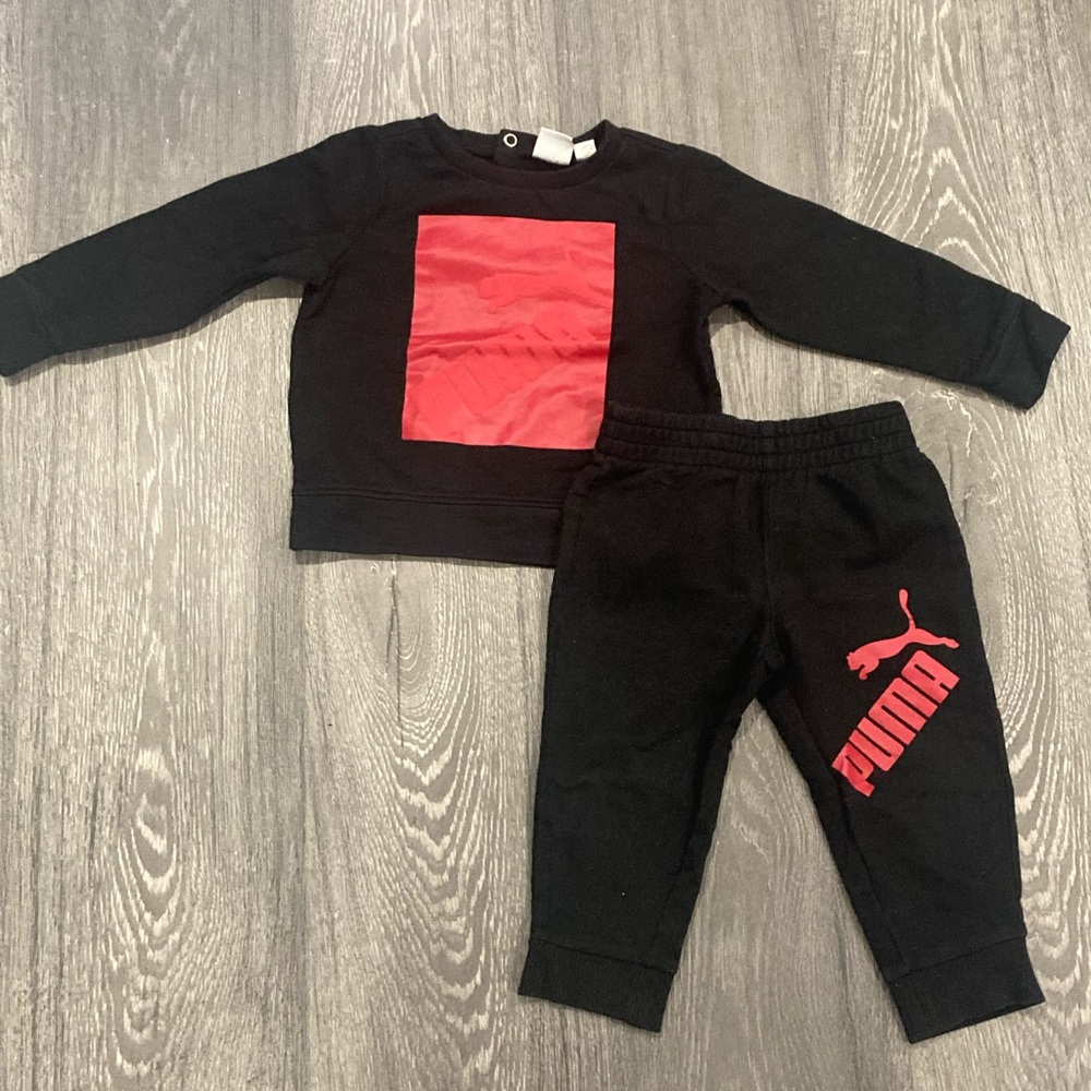 Puma Black and Red Sweatpants Comfortable Athletic set